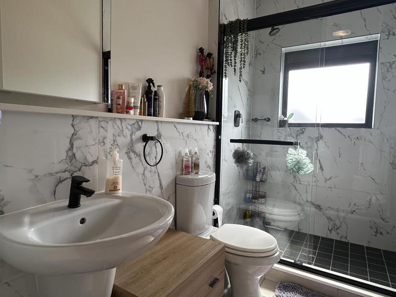 1 Bedroom Property for Sale in Sandown Western Cape